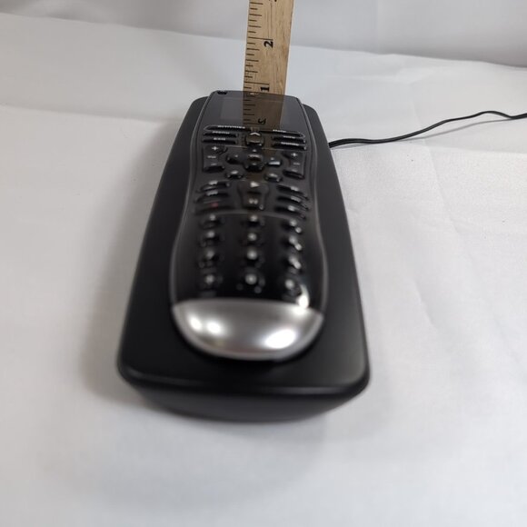 Logitech Harmony One Universal Remote Control Black Charger Base L-LW20 R1Y-17 - Picture 10 of 16